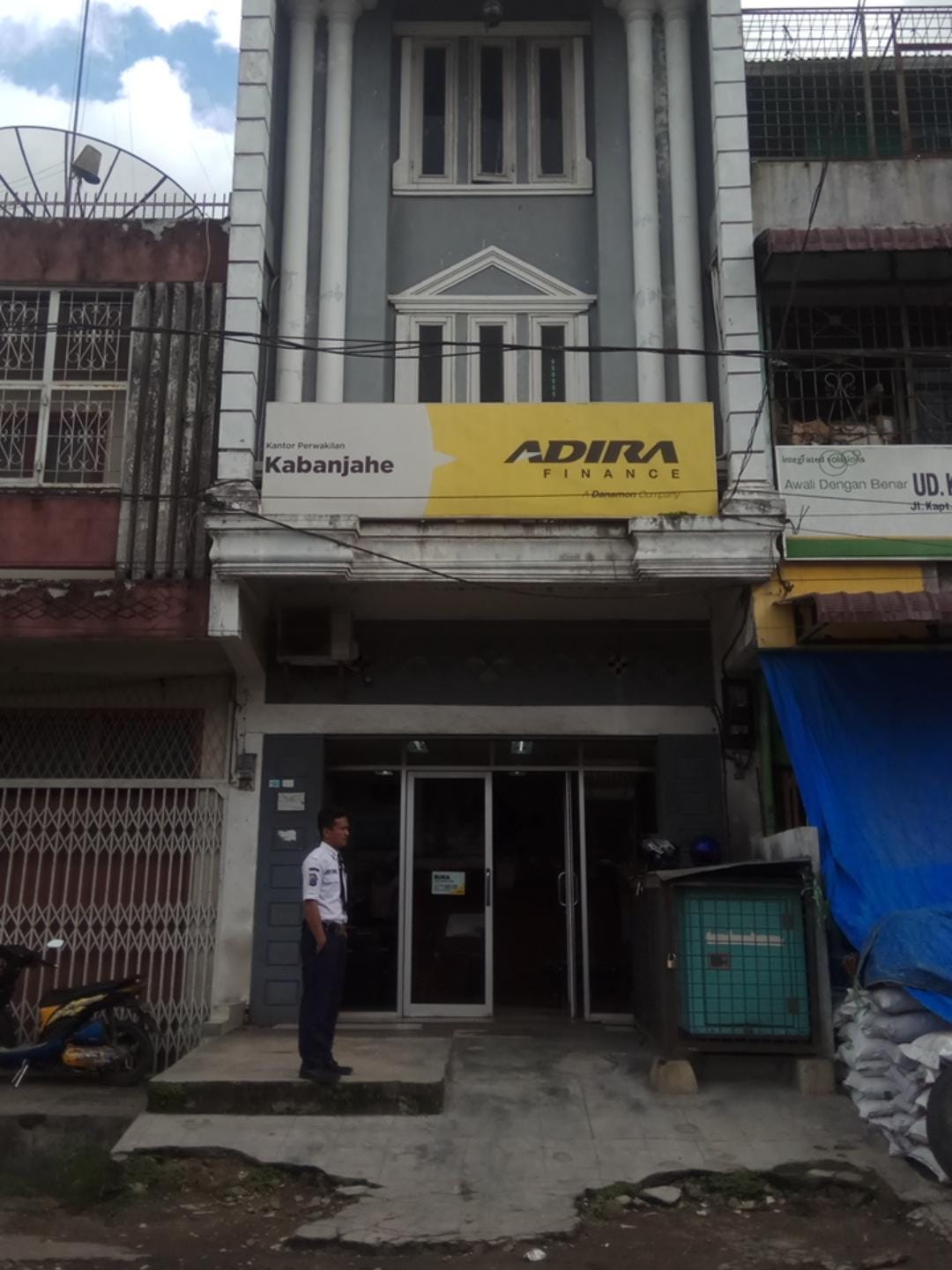 Adira Finance Kabanjahe